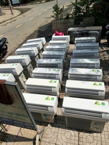 máy lạnh treo tường cũ zin 100%