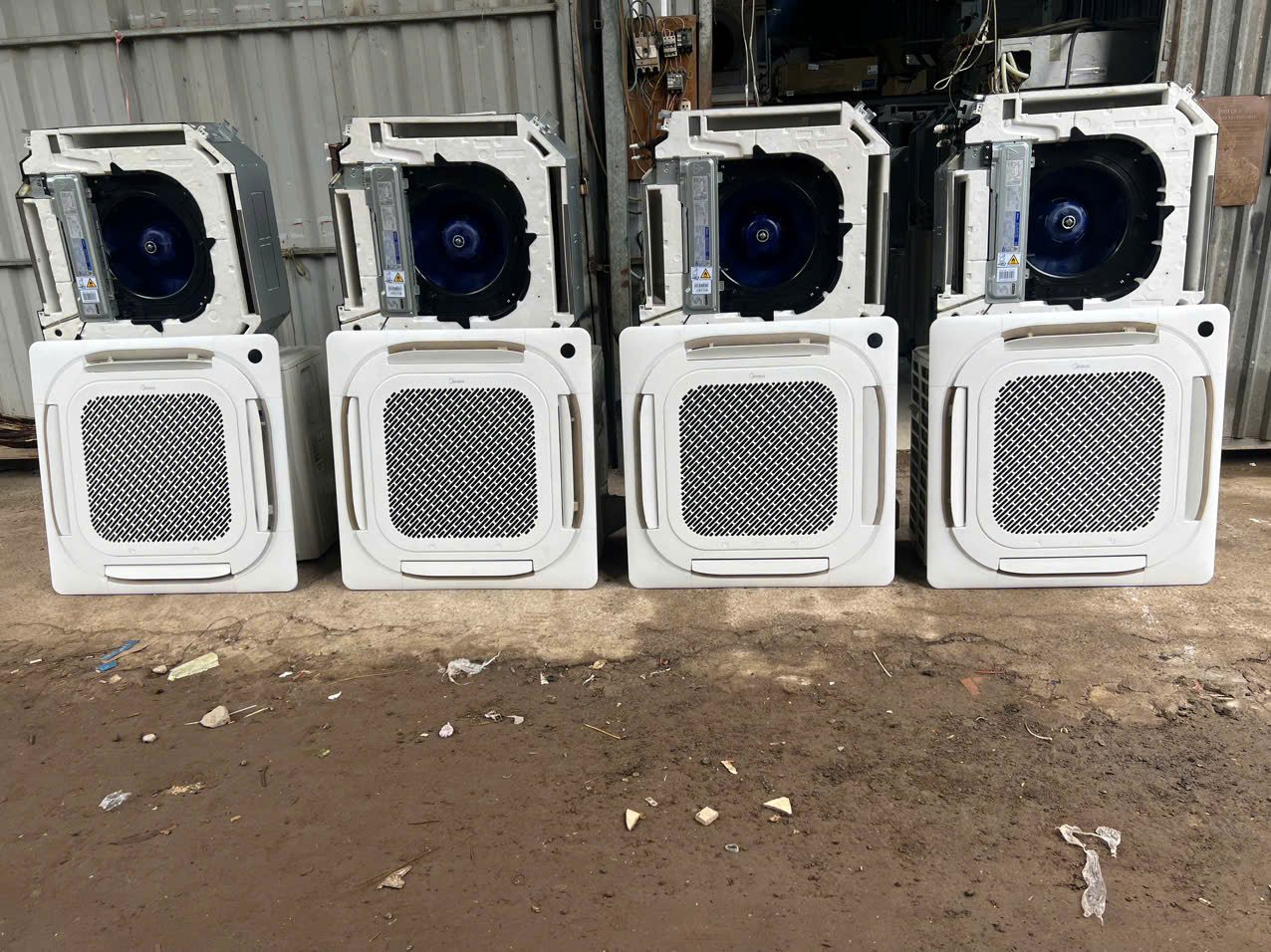 Máy lạnh âm trần Midea 5hp giá rẻ điện lạnh Minh Trí